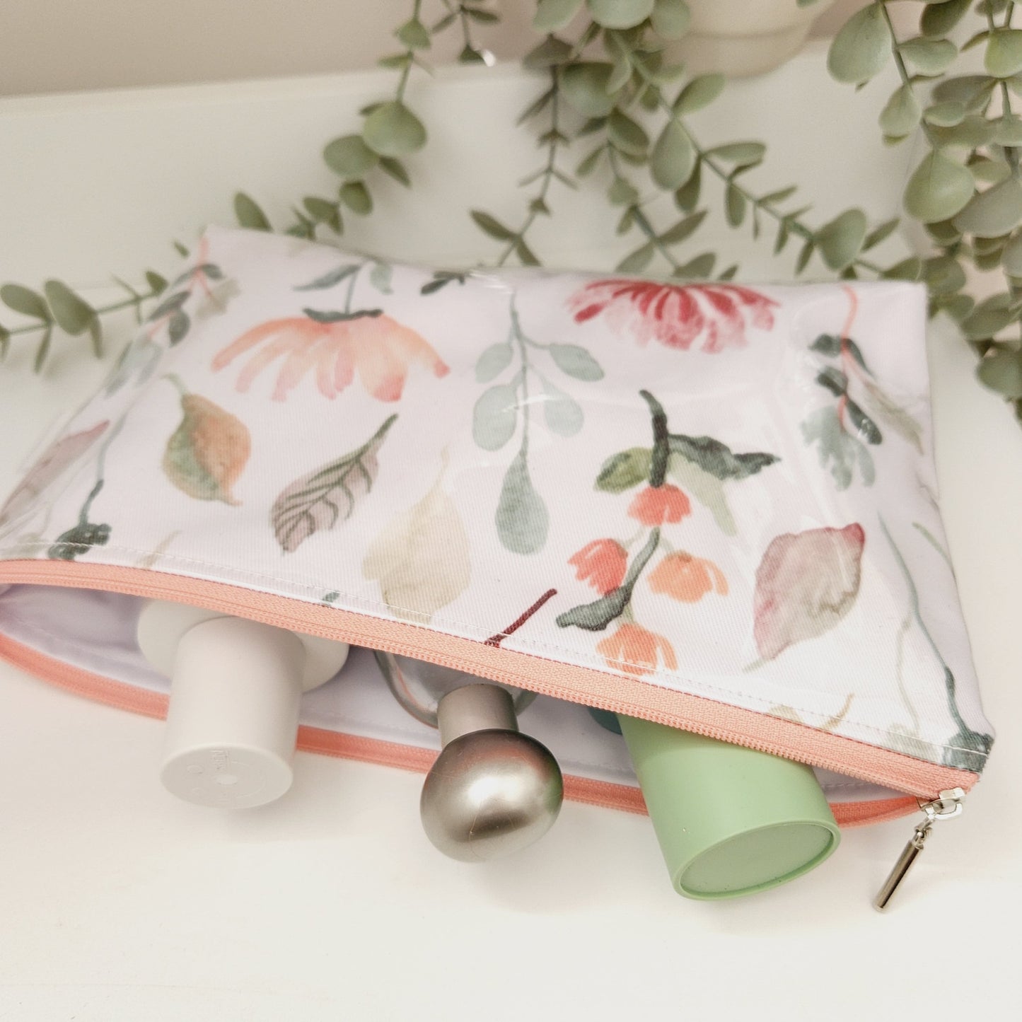 Large Toiletry Bag 'Pink Flowers'