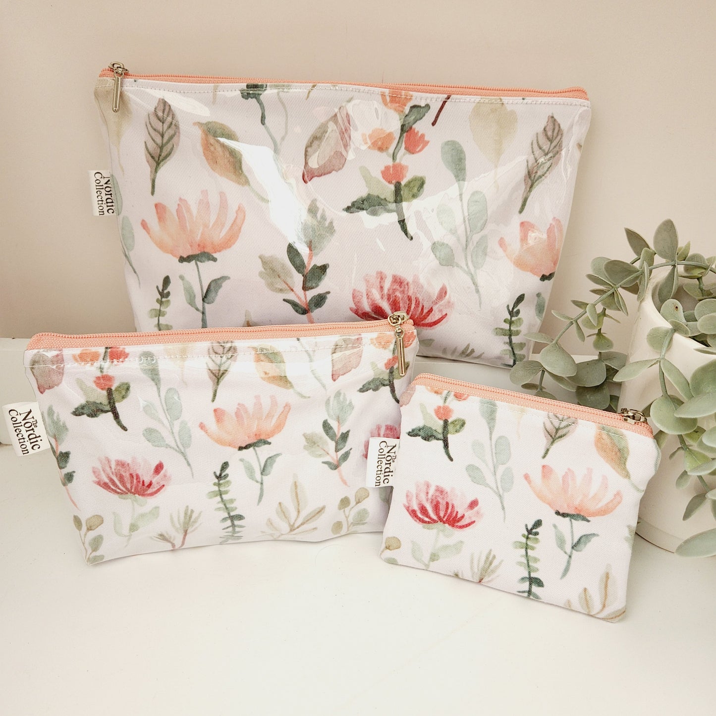 Coin Purse / Pouch 'Pink Flowers'