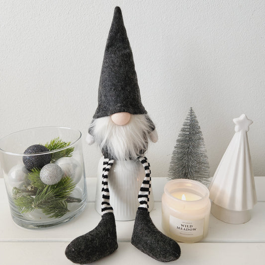 Grey Gnome with Dangly Legs