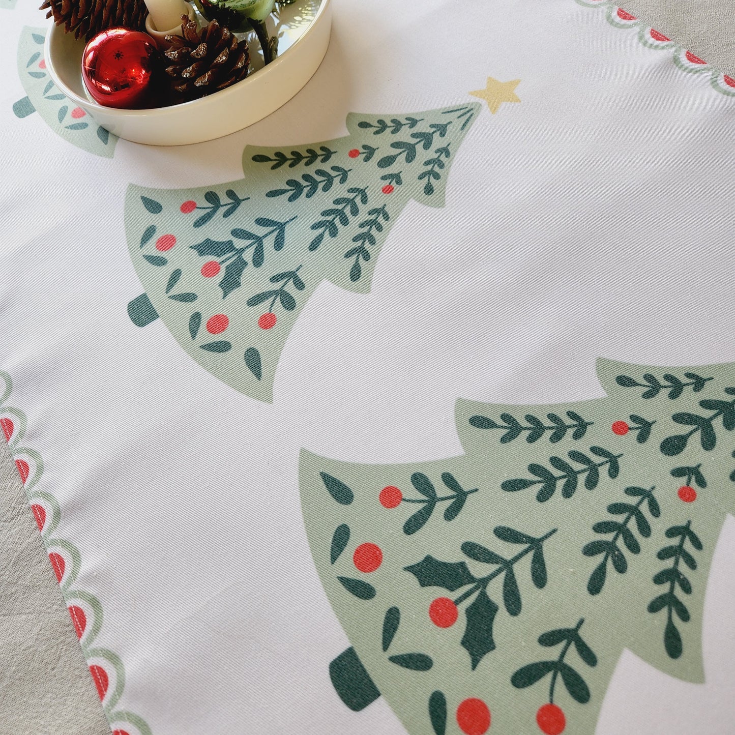 Cotton Twill Table Runner 'Green Christmas Trees'