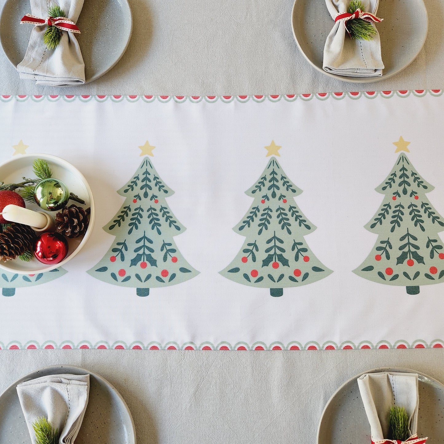 Cotton Twill Table Runner 'Green Christmas Trees'