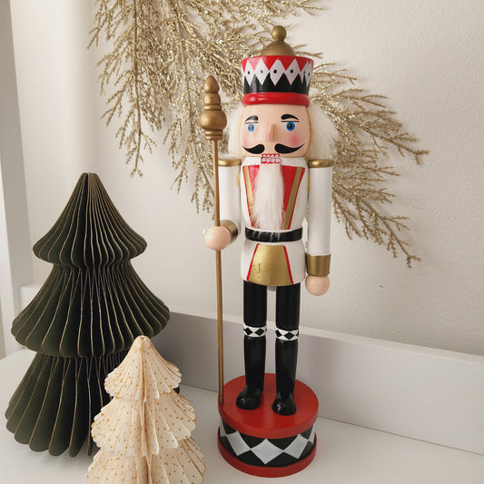 Wooden Nutcracker 01