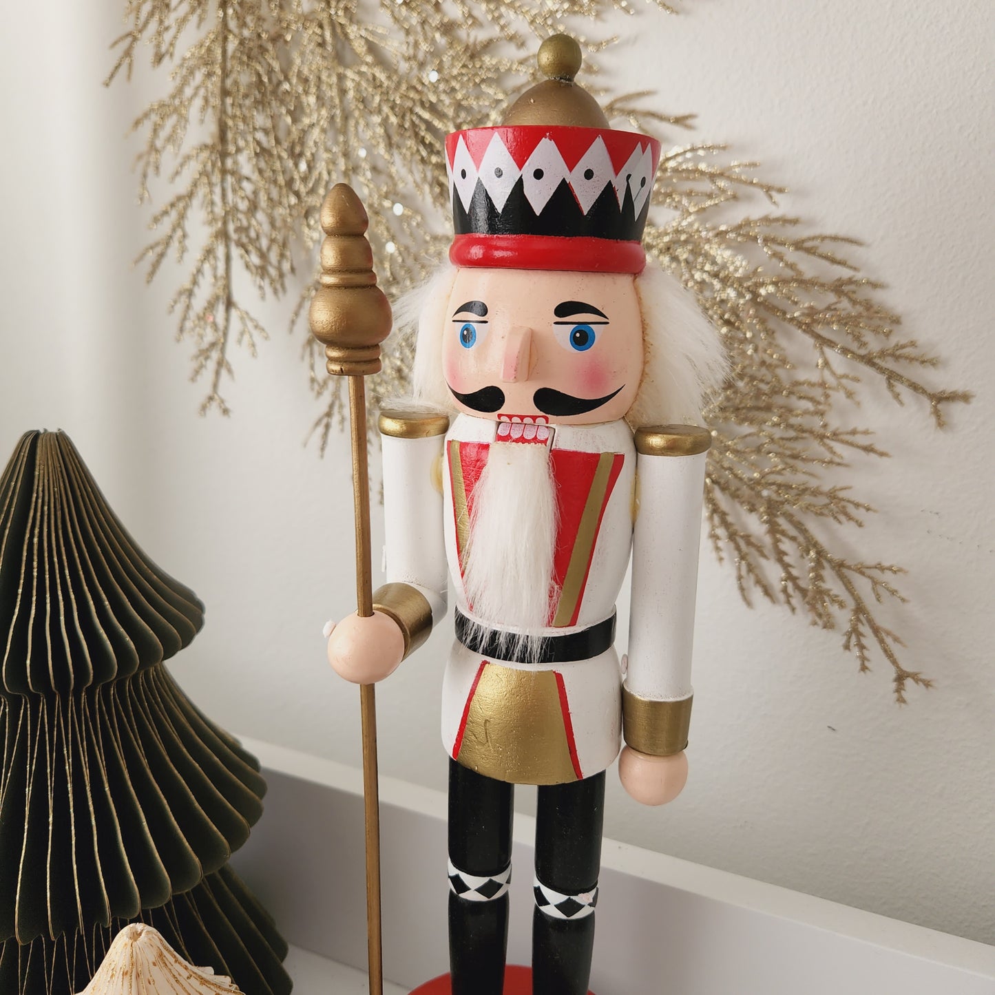 Wooden Nutcracker 01