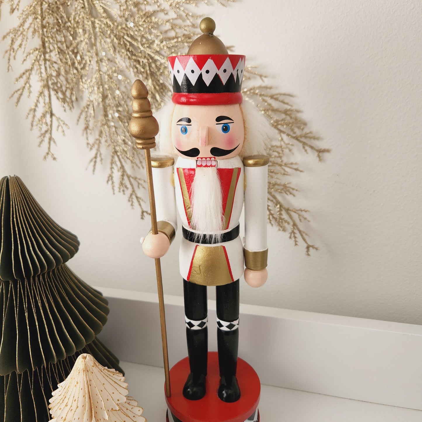 Wooden Nutcracker 01