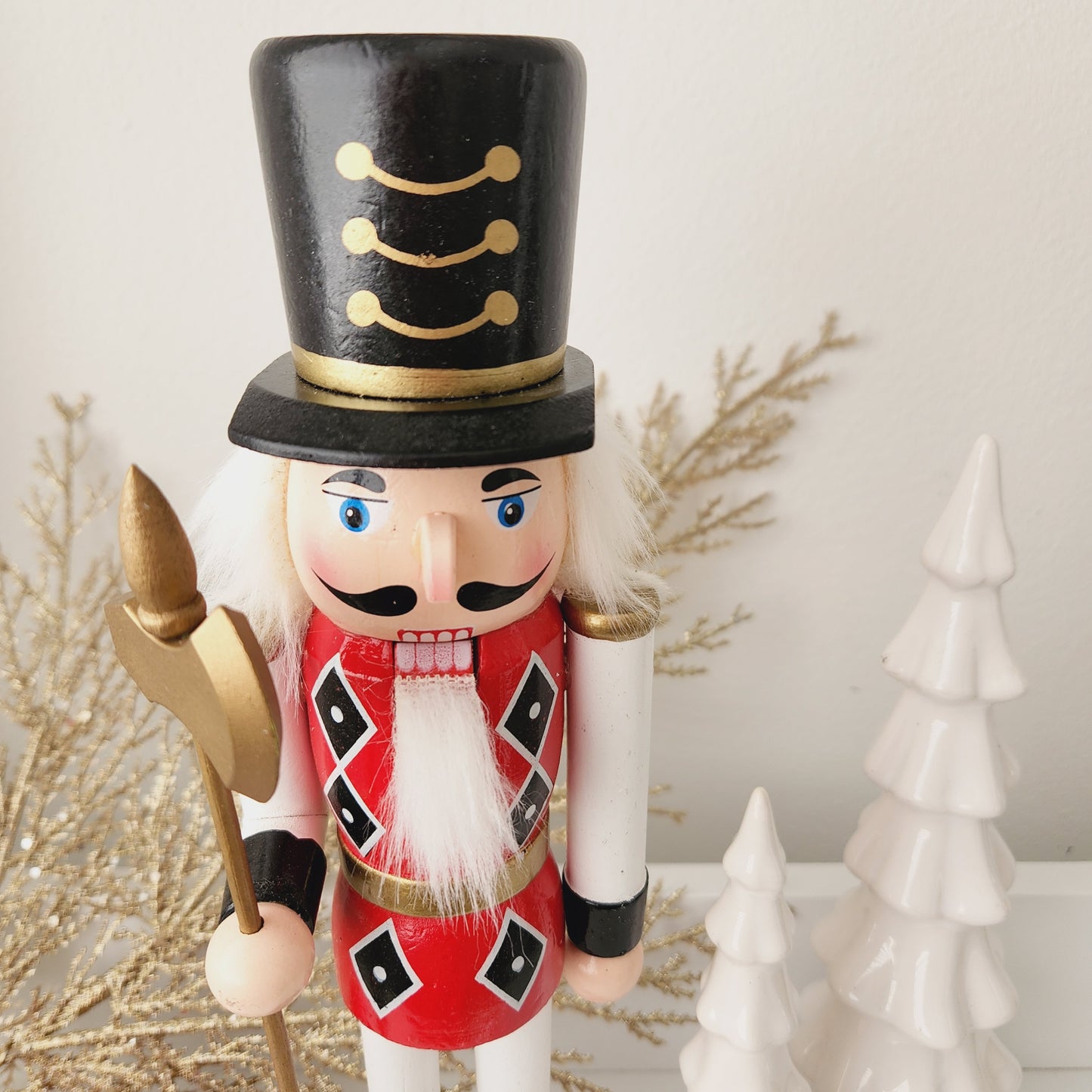 Wooden Nutcracker 02