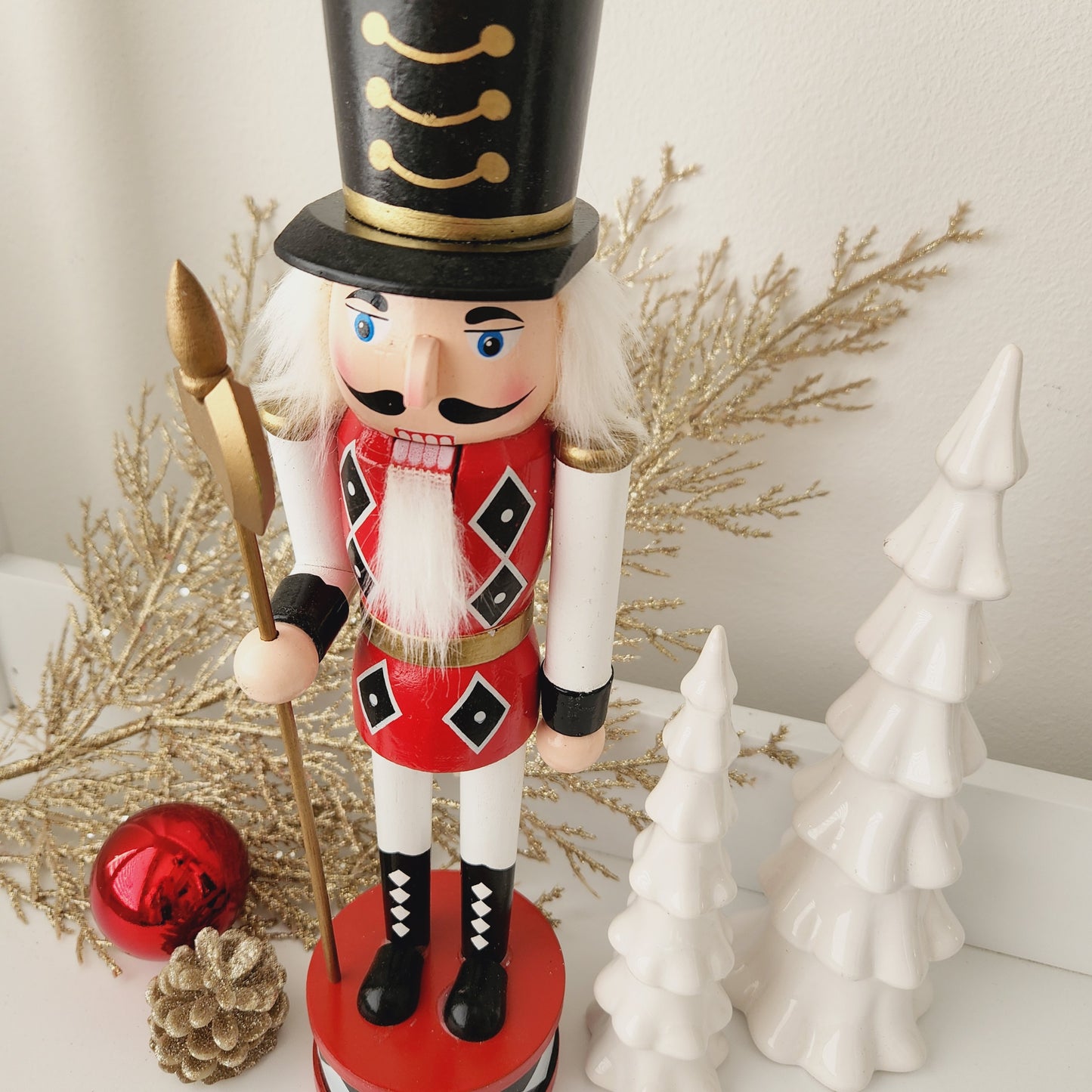 Wooden Nutcracker 02