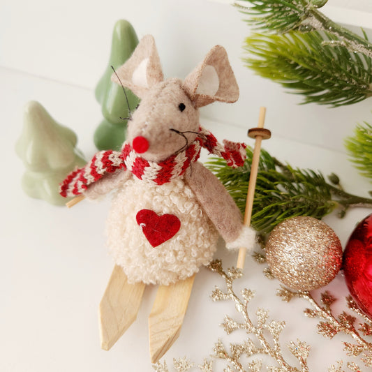 Small Skiing Mouse