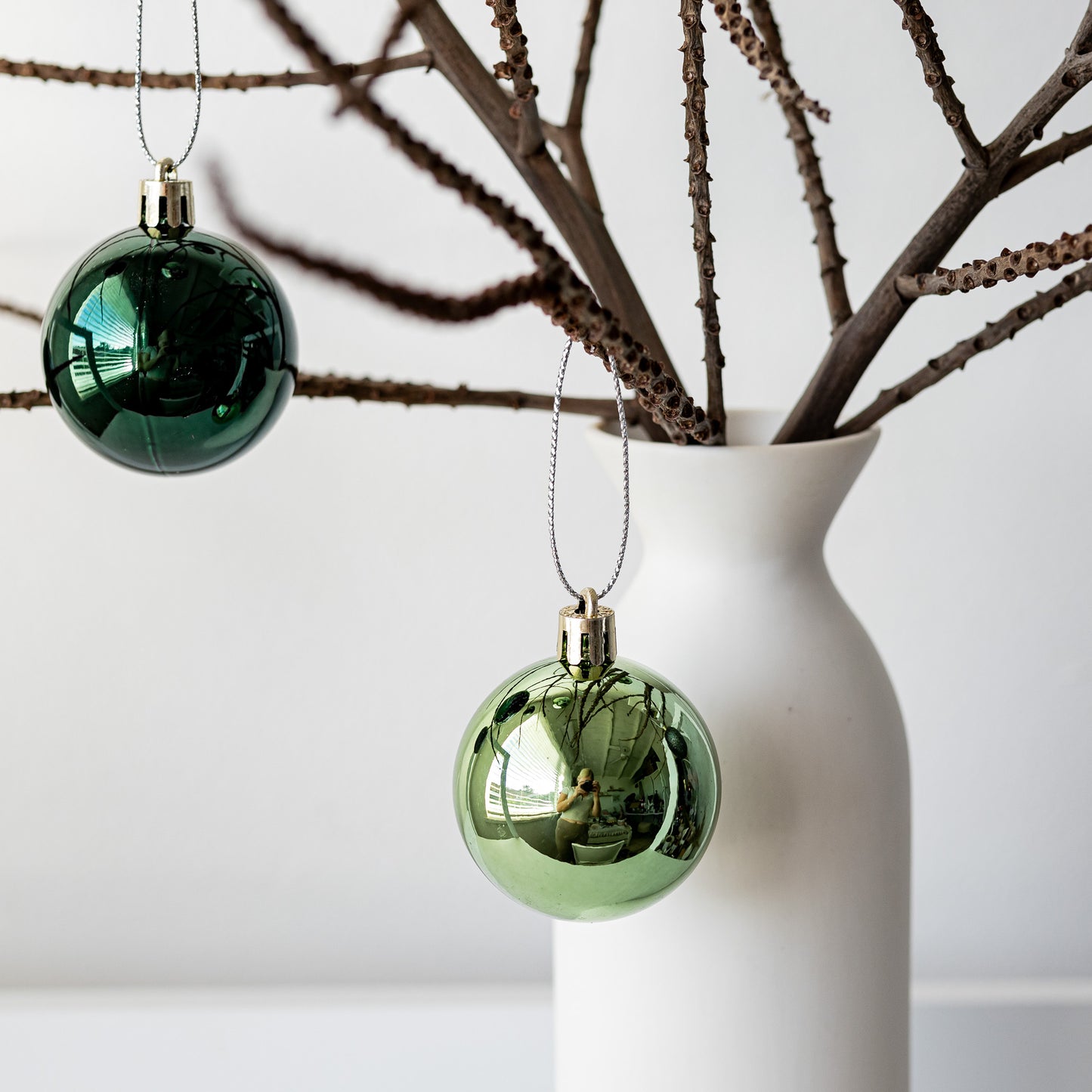 Green/Grey Baubles - 20 pcs