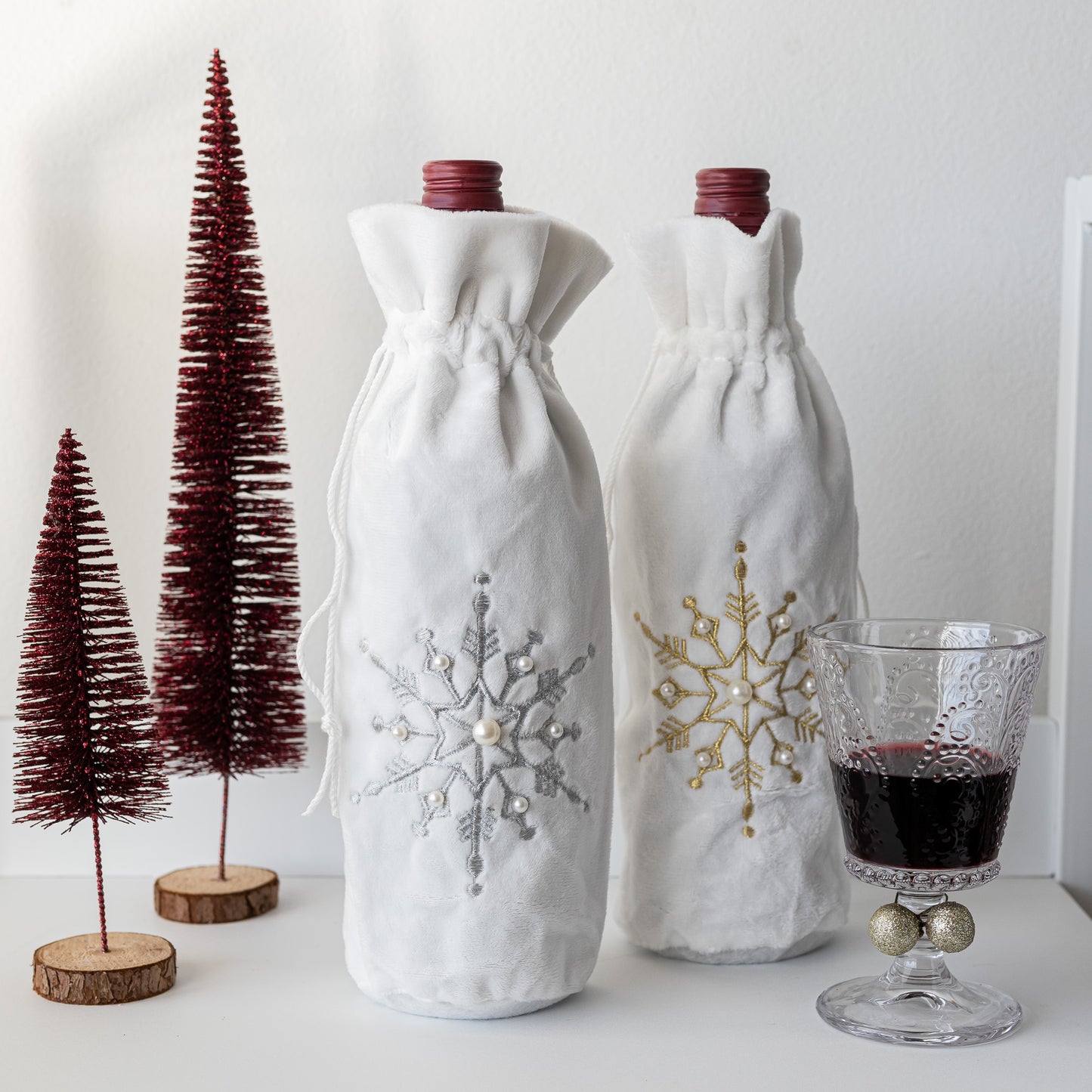 Gold Snowflake Wine Bottle Bag