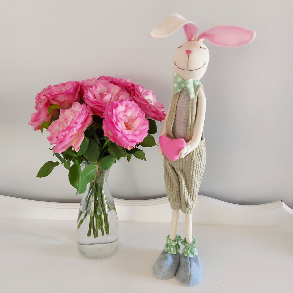 Green Standing Fabric bunny with heart and long legs - Wholesale
