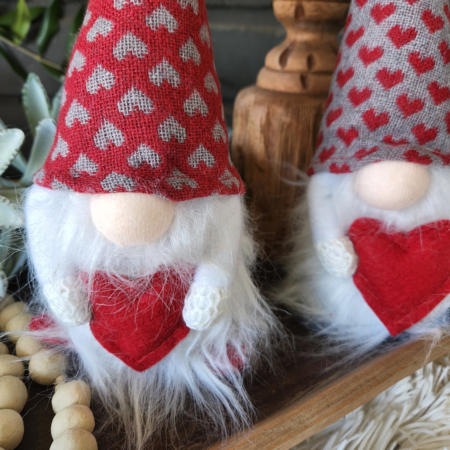 Red Heart Gnome 25cm