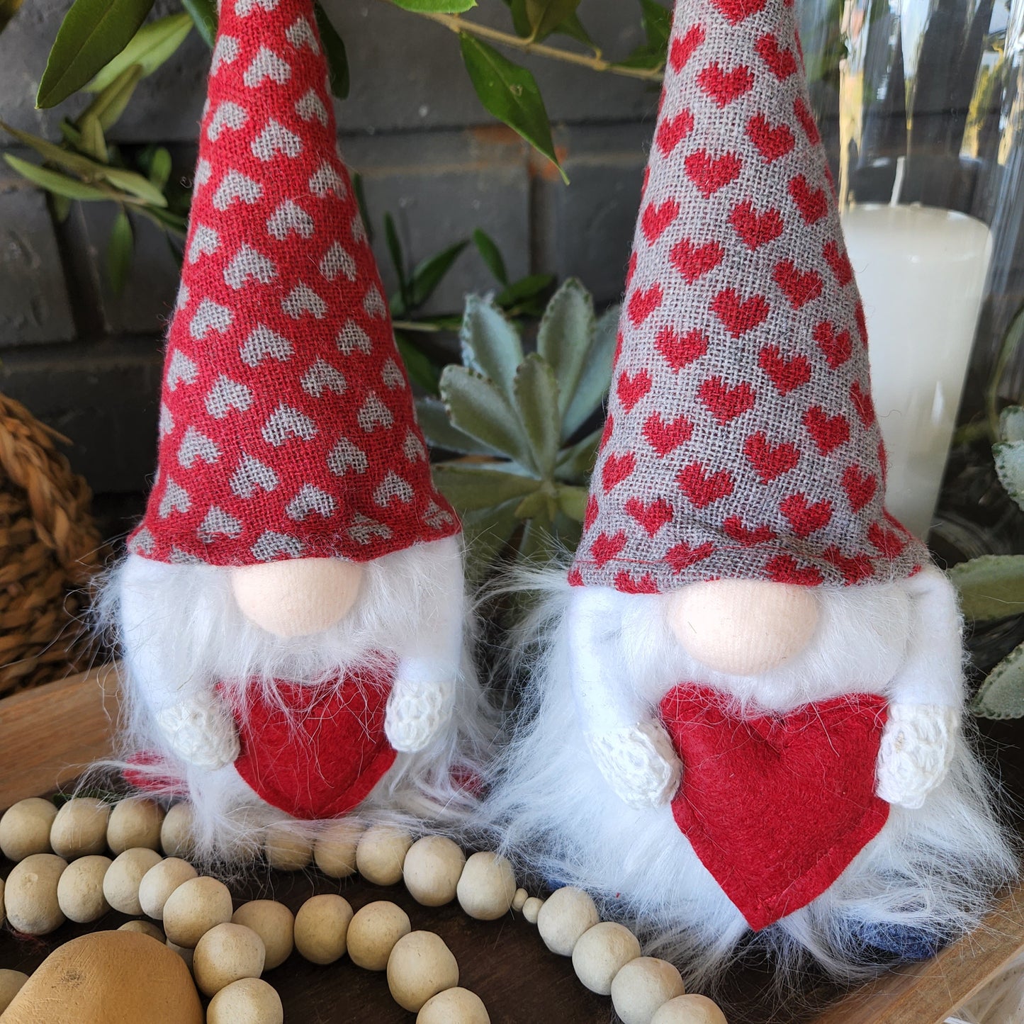 Red Heart Gnome 25cm