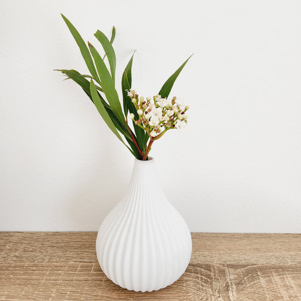 Bulb Ceramic Vase - wholesale (More Stock coming soon)