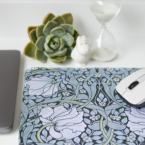 Mouse Pad with Flower Design / Neoprene - GREEN